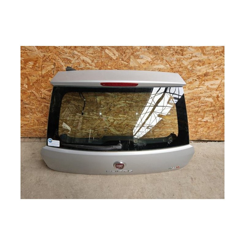 Malle/hayon Arriere Fiat Punto Evo 3 (1)